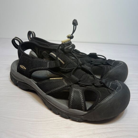 Keen Men's Venice H2 Sport Sandal Size 9 Closed Toe Waterproof Sandal - Black - Picture 1 of 10